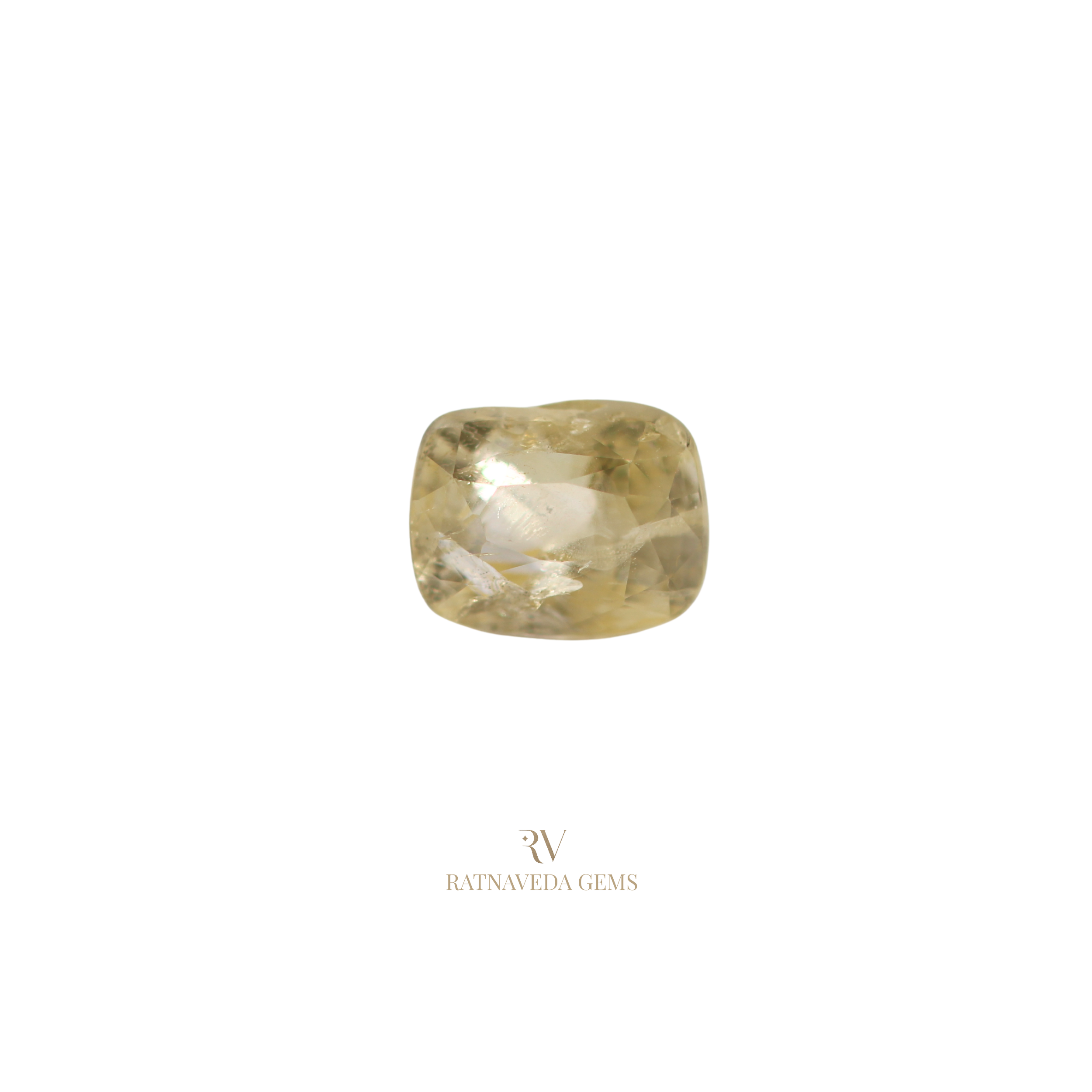 YELLOW SAPPHIRE (पुखराज) 5.54 CTS