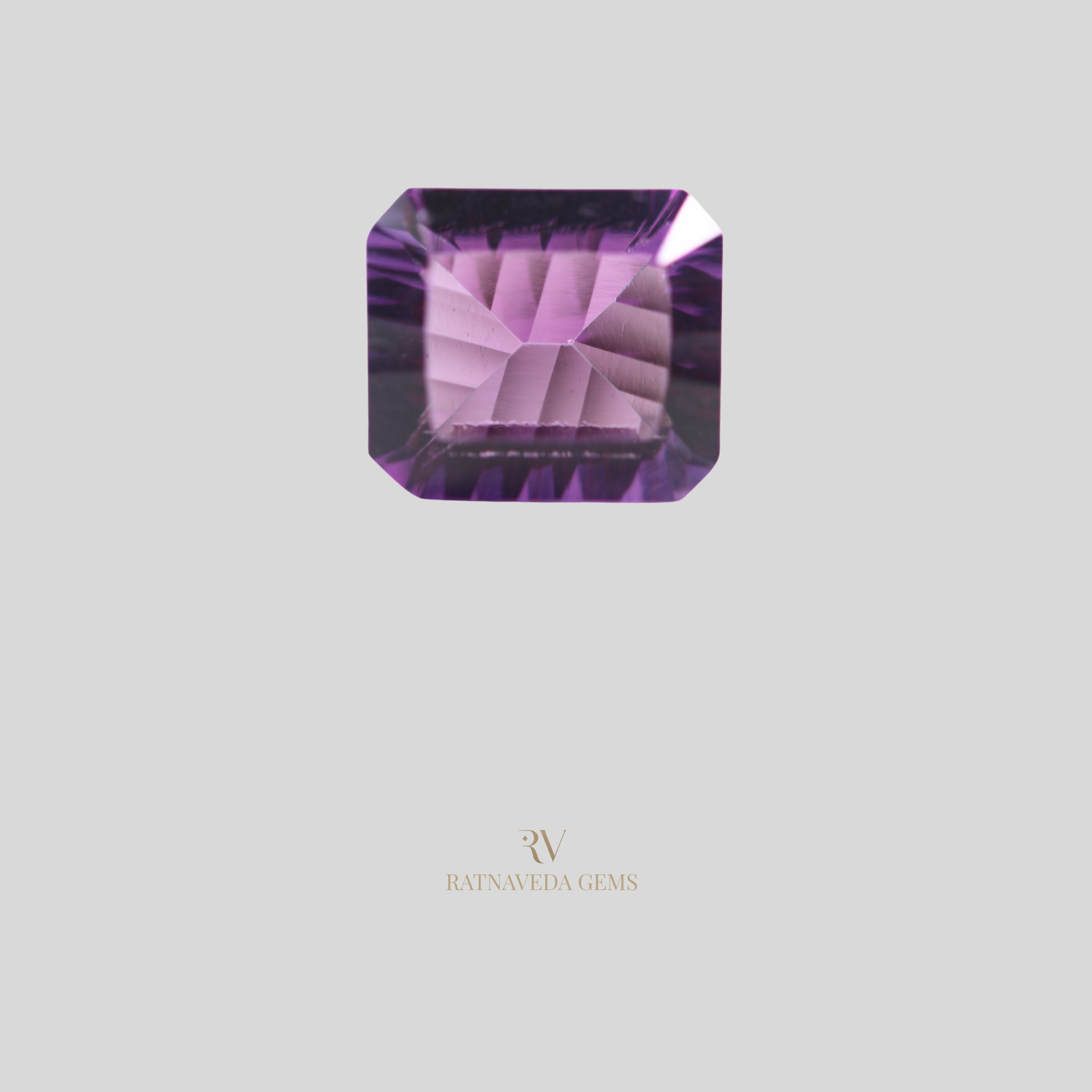 AMETHYST (जामुनिया) 7.21 CTS (AMT/16/AR)