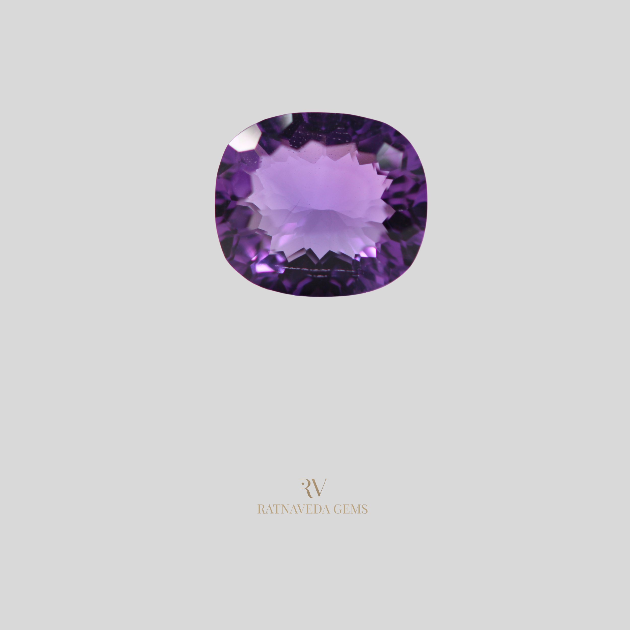AMETHYST (जामुनिया) 8.165 CTS (AMT/23/KI)