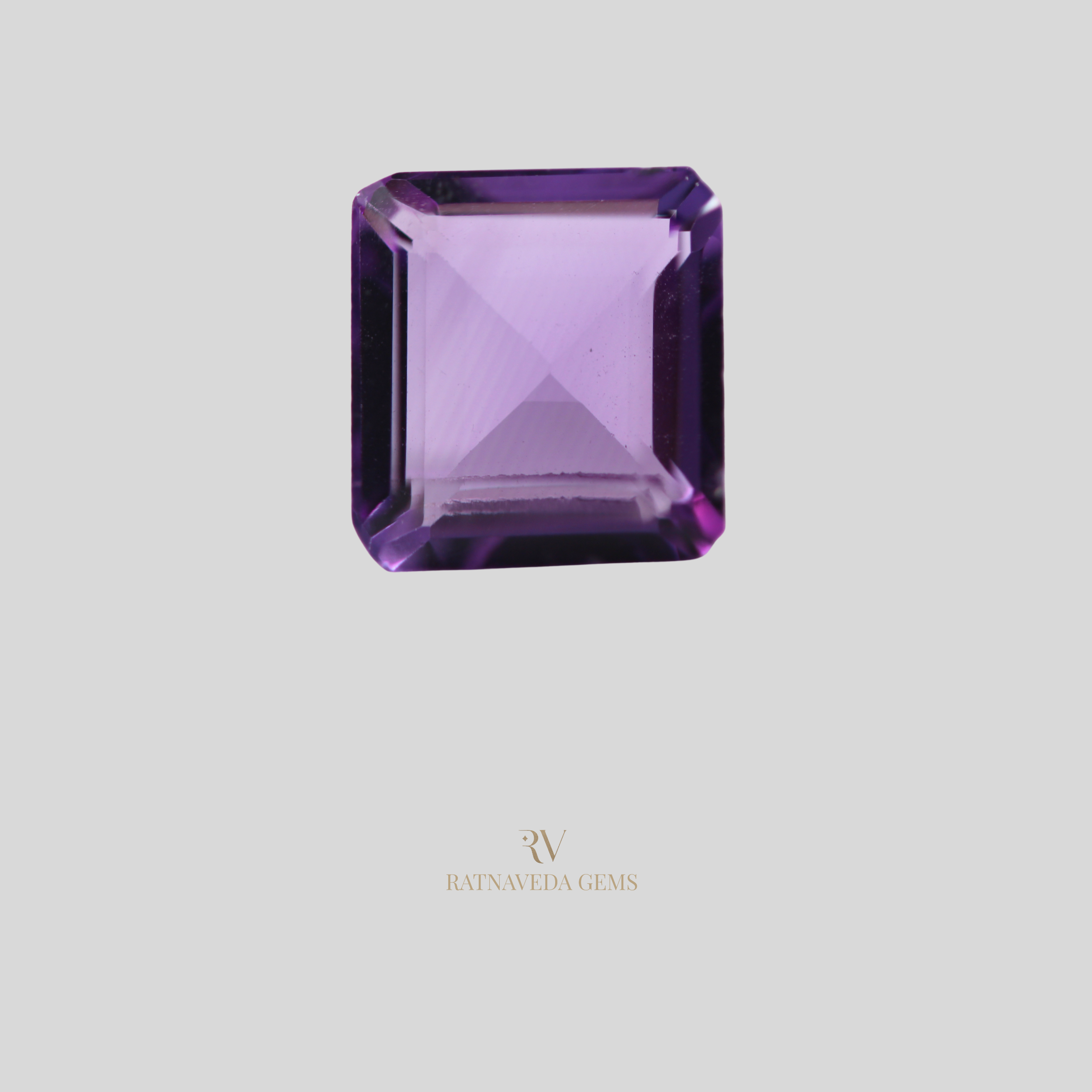 AMETHYST (जामुनिया) 8.565 CTS (AMT/24/KI)