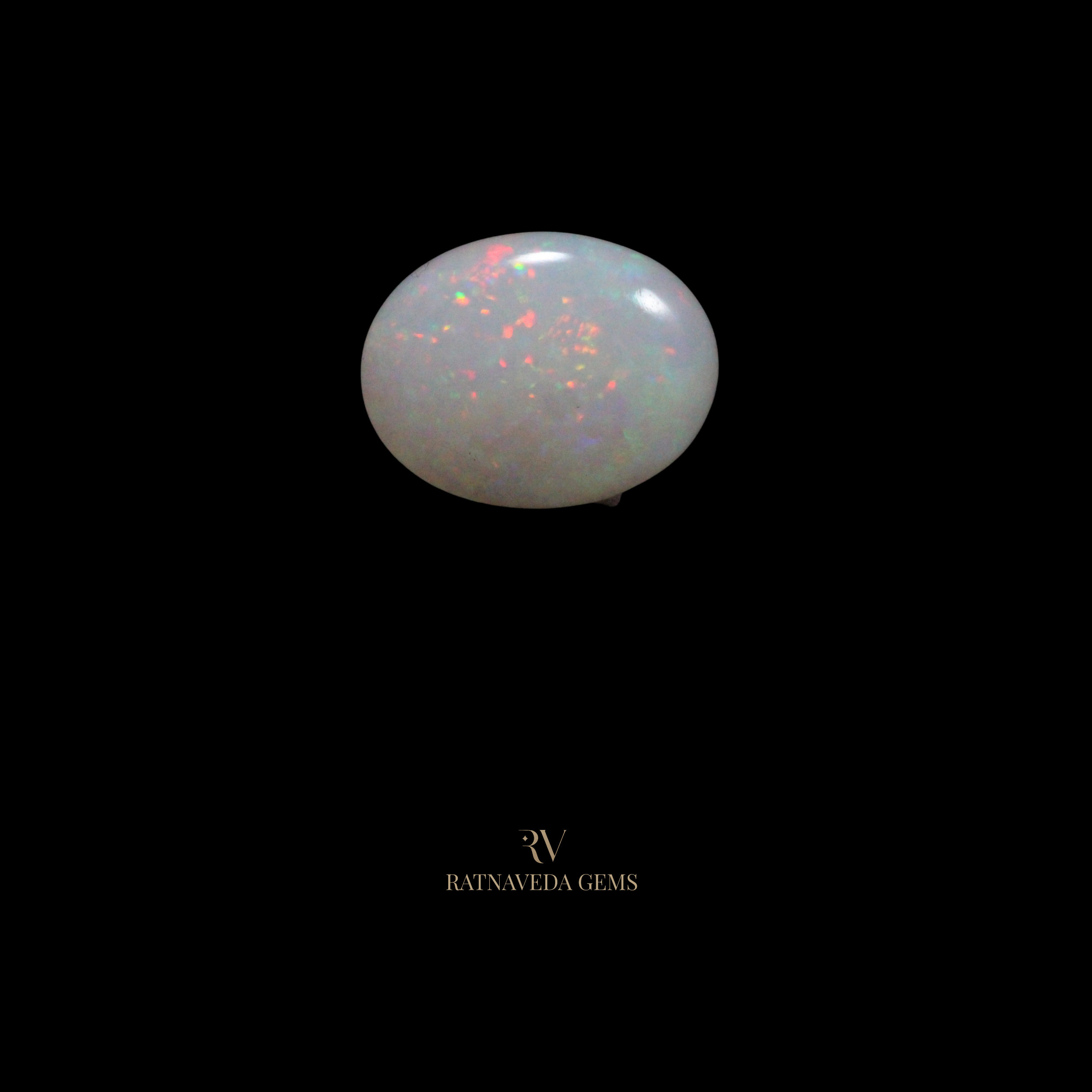 NATURAL OPAL (दूधिया) 5.67 CTS