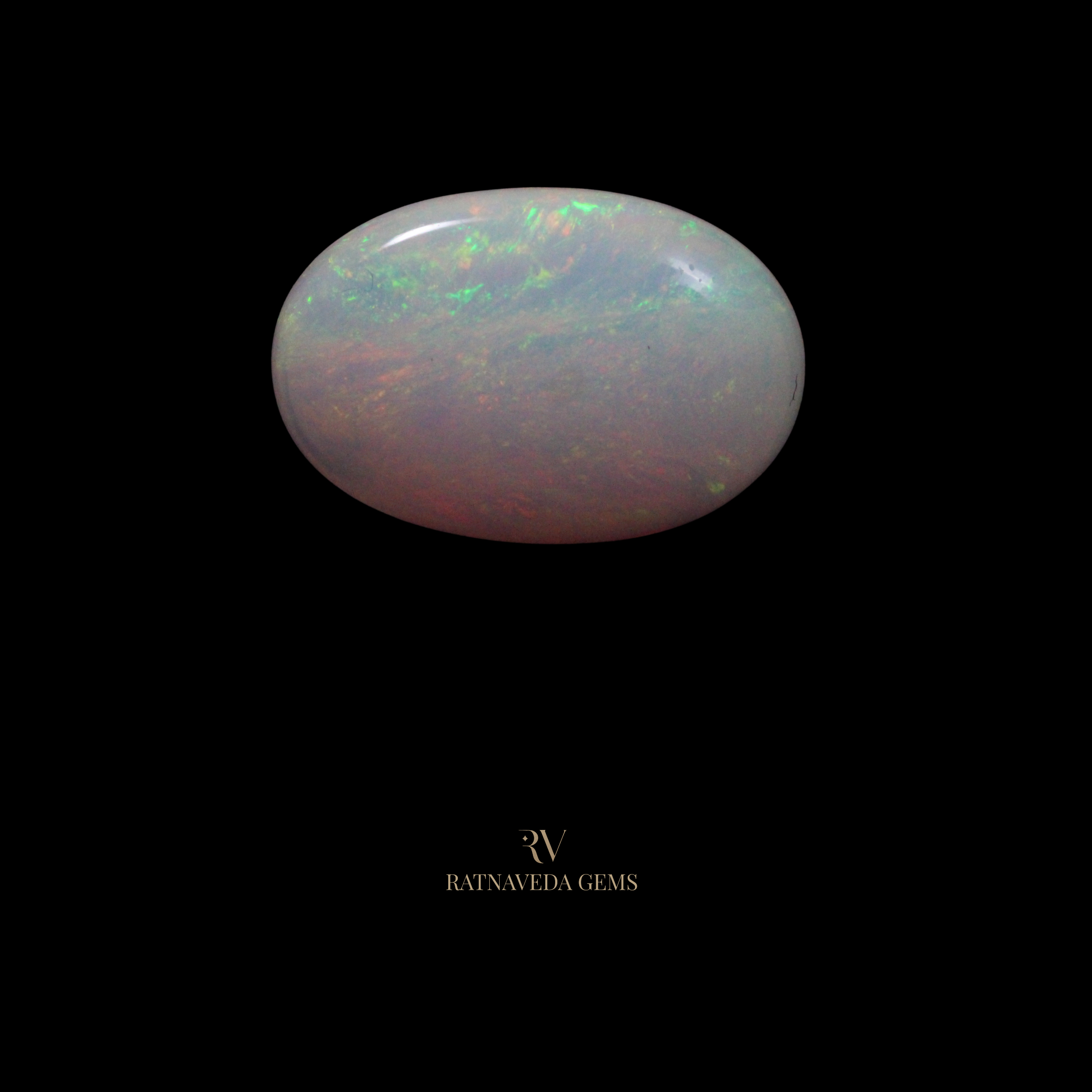 NATURAL OPAL (दूधिया) 7.09 CTS