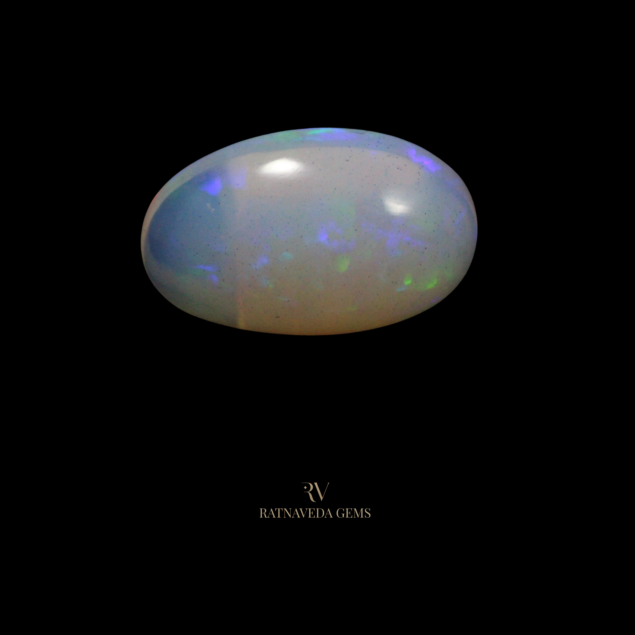 NATURAL OPAL (दूधिया) 12.49 CTS