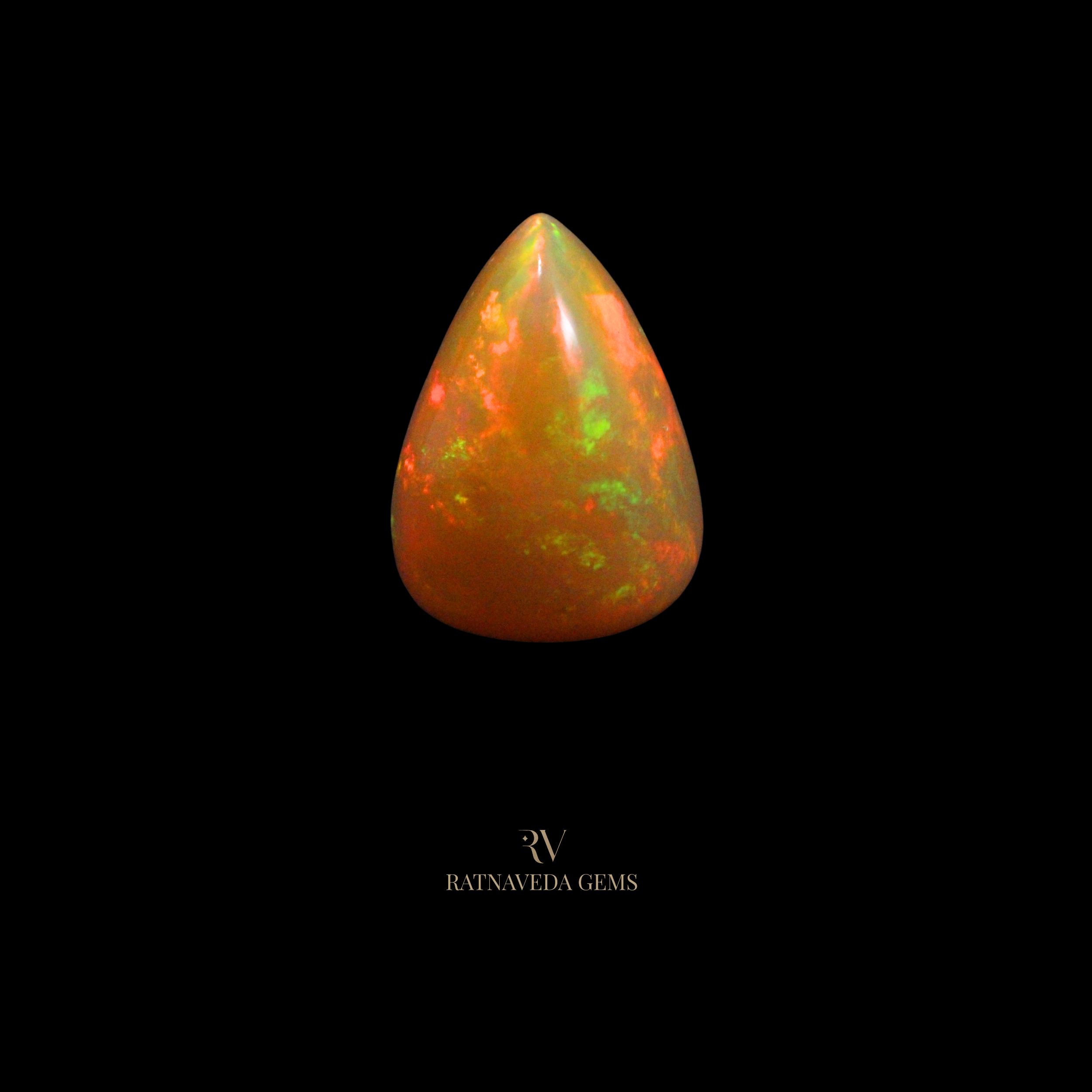 NATURAL YELLOW OPAL (दूधिया) 19.37 CTS