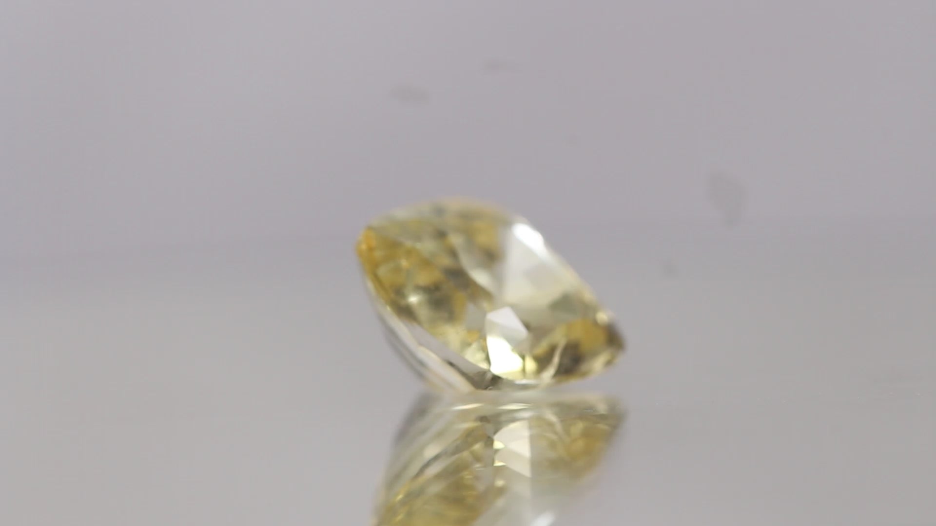 YELLOW SAPPHIRE (पुखराज) 3.58 CTS