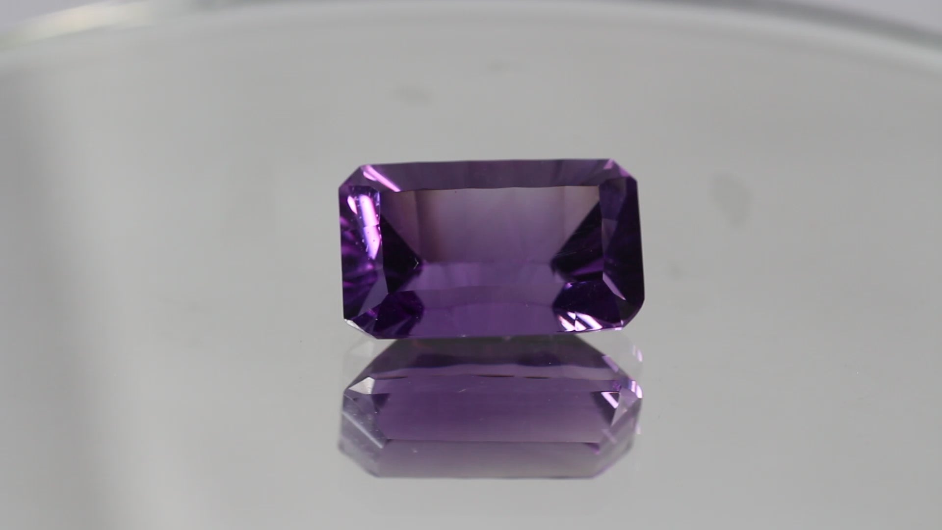 AMETHYST (जामुनिया) 7.83 CTS (AMT/15/AR)
