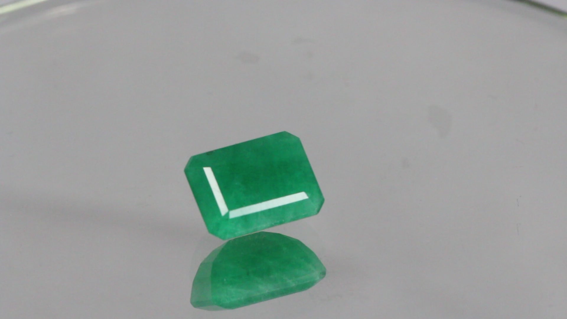 EMERALD (पन्ना) 4.63 CTS