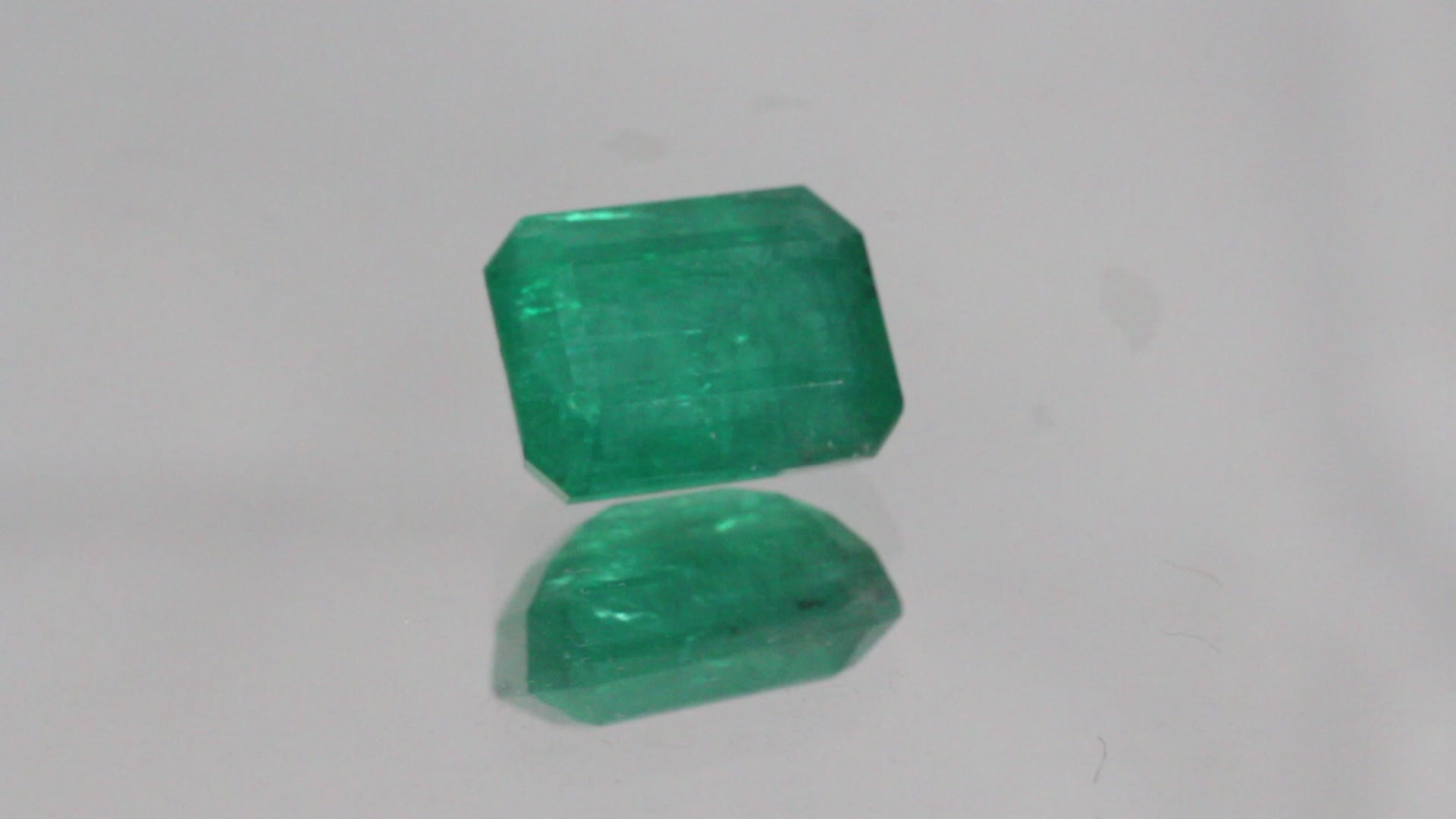 ZAMBIAN EMERALD (पन्ना) 7.21 CTS