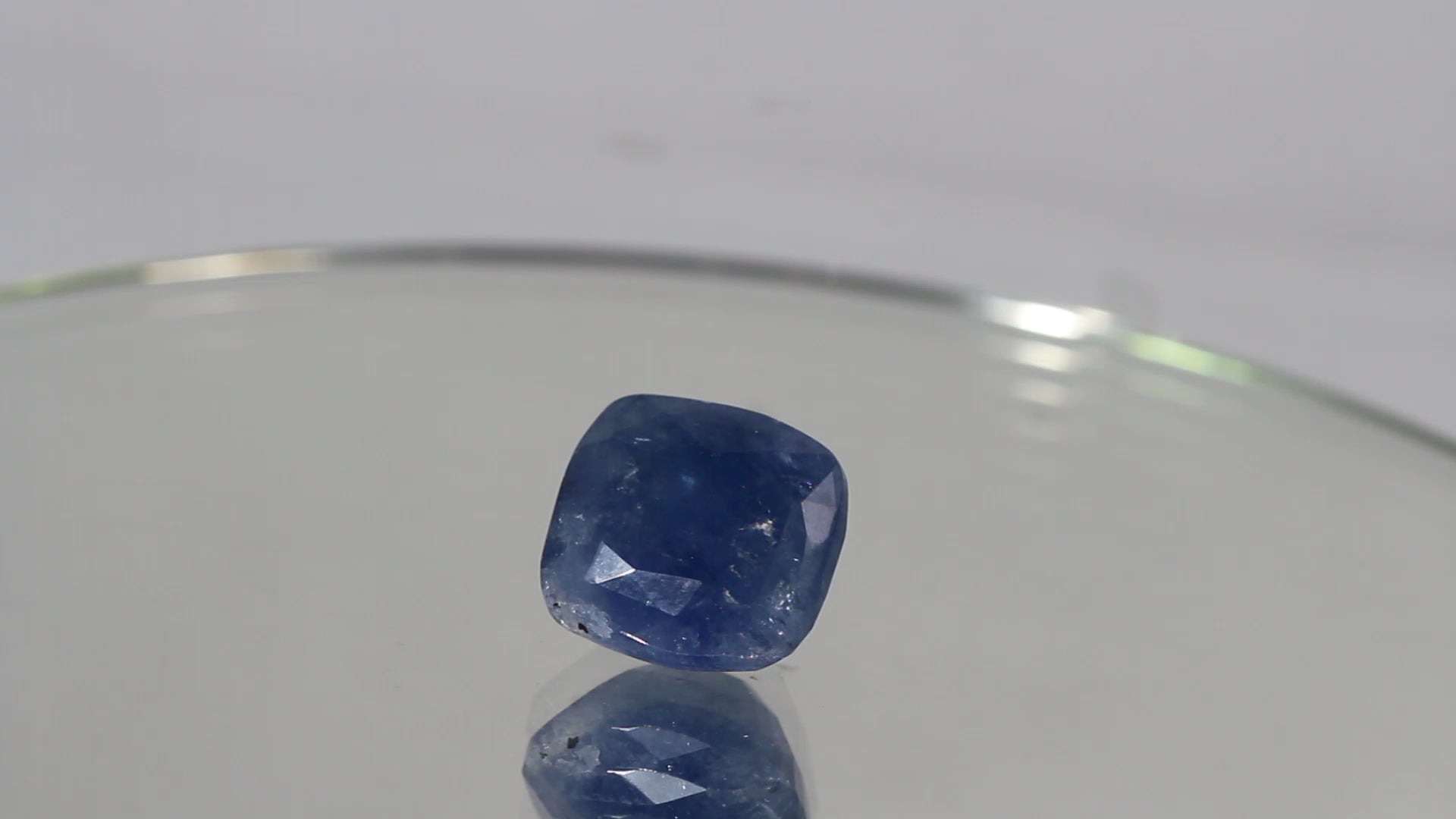 BLUE SAPPHIRE (नीलम) 11.59 CTS (BS/20/IVD)