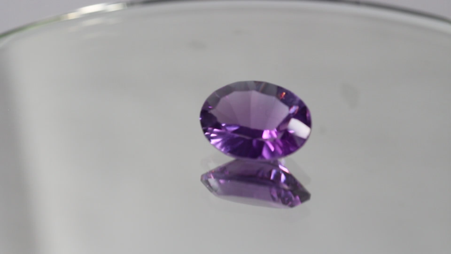 AMETHYST (जामुनिया) 4.535 CTS (AMT/4/AR)